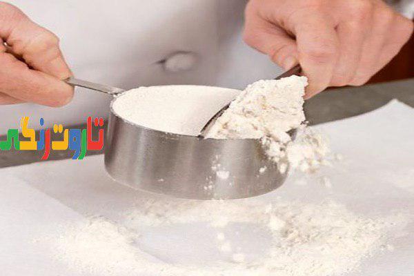 آرد برنج, آرد برنج چیست, خواص آرد برنج, مضرات آرد برنج, آرد برنج برای پوست, آرد برنج برای مو, آرد برنج و چاقی, آرد برنج برای نوزاد, با آرد برنج چی درست کنم, طرز تهیه آرد برنج در خانه, دسر با آرد برنج, آرد برنج برای کیک