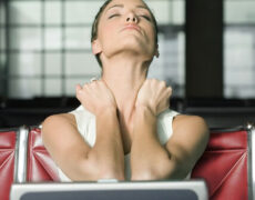 تیروئید و هر آنچه که باید درباره آن بدانید!