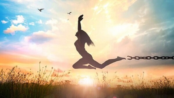 قانون جذب - جملات تاکیدی برای عفو و بخشیدن