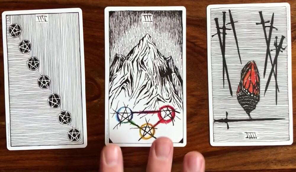 فال تاروت روزانه