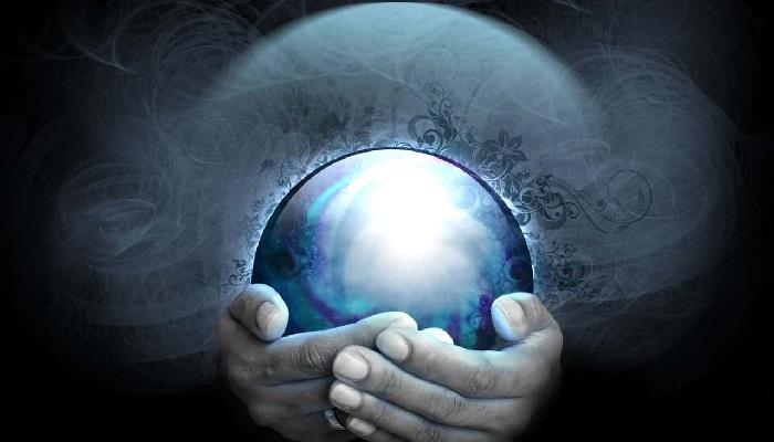 فال گوی بلورین