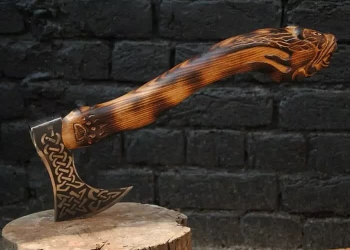 ⚒️ تعبیر خواب تبر از نظر معبران معروف و موضوعات مختلف ⚒️ تعبیر خواب تبر از نظر معبران معروف و موضوعات مختلف