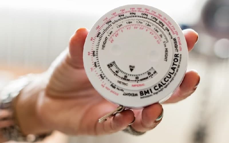 اندازه گیری BMI برای بزرگسالان، کودکان و نوجوانان اندازه گیری BMI برای بزرگسالان، کودکان و نوجوانان