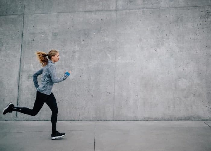 🏃 تعبیر خواب فرار کردن از نظر معبران معروف و موضوعات مختلف