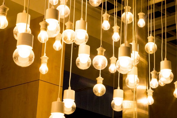 💡 تعبیر خواب چراغ و لامپ از نظر معبران معروف و موضوعات مختلف 💡 تعبیر خواب چراغ و لامپ از نظر معبران معروف و موضوعات مختلف