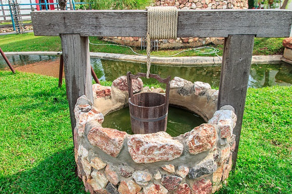 💦 تعبیر خواب چاه از نظر معبران معروف و موضوعات مختلف 💦 تعبیر خواب چاه از نظر معبران معروف و موضوعات مختلف