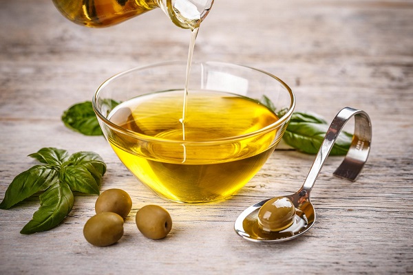 🧴 تعبیر خواب روغن از نظر معبران معروف و موضوعات مختلف