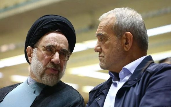 مسعود پزشکیان با محمد خاتمی