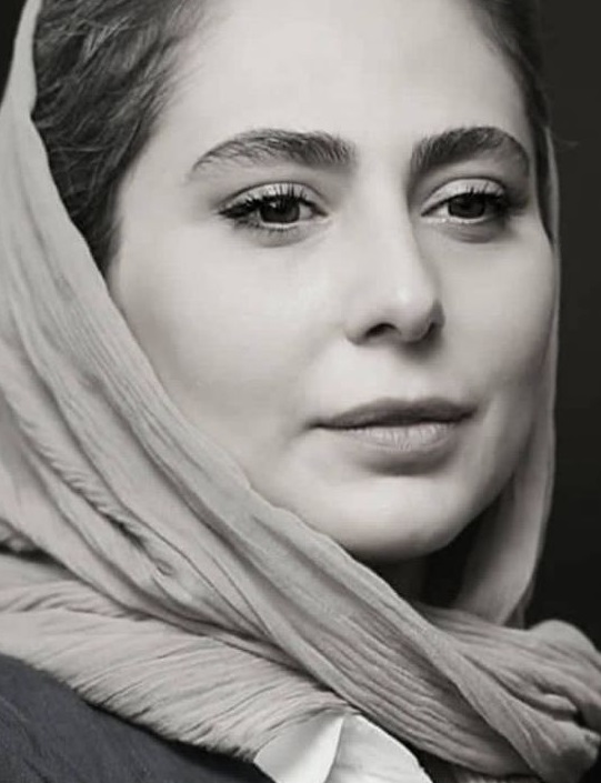 لبحند زیبای رعنا آزادی ور