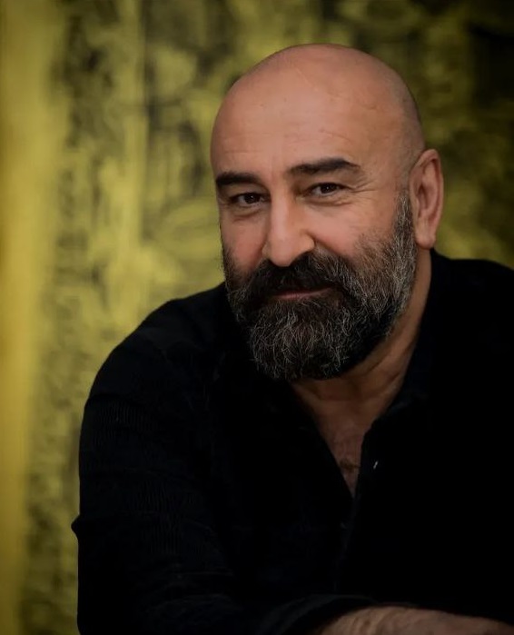 بیوگرافی و زندگینامه مهران احمدی بیوگرافی و زندگینامه مهران احمدی