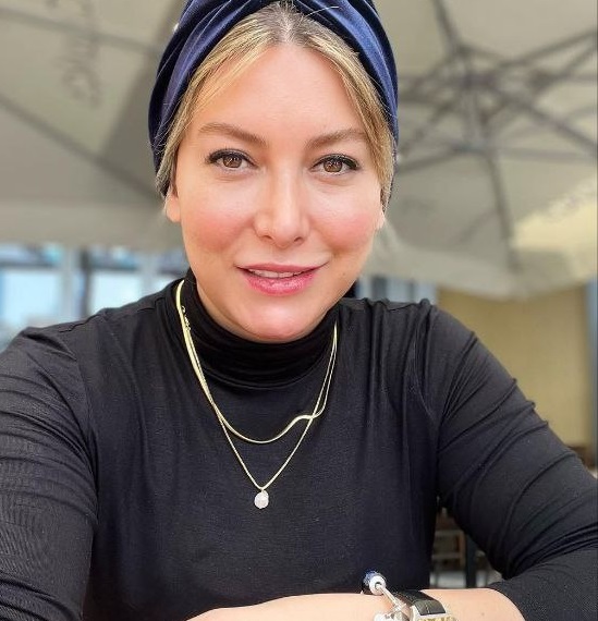 بیوگرافی و زندگینامه فریبا نادری بیوگرافی و زندگینامه فریبا نادری