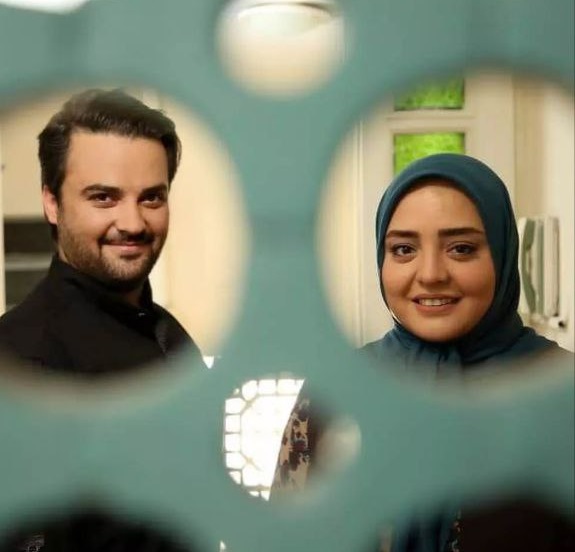 مهدی سلوکی در کنار ستایش