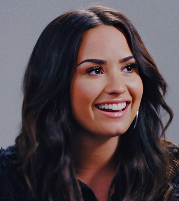 بیوگرافی و زندگینامه دمی لواتو بیوگرافی و زندگینامه دمی لواتو