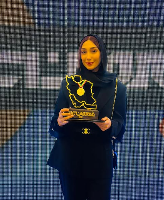 بیوگرافی و زندگینامه مبینا نعمت زاده