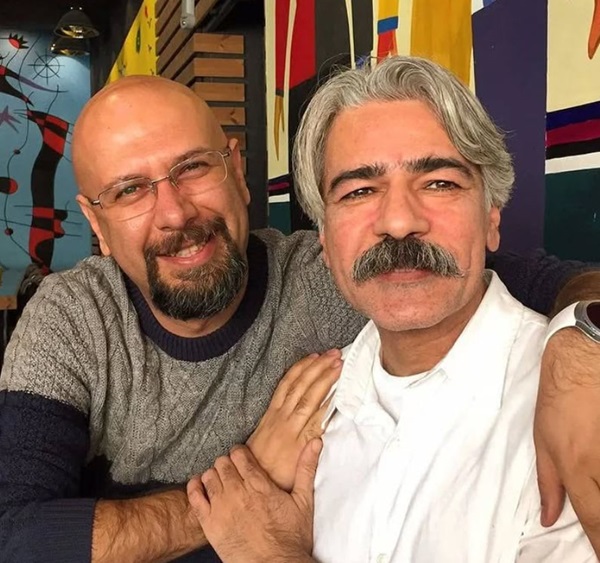 محمد بحرانی در کنار دوستش